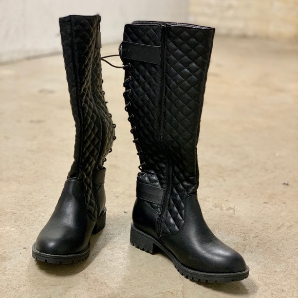 NEW! Knee high lace up black - Picture 3 of 6